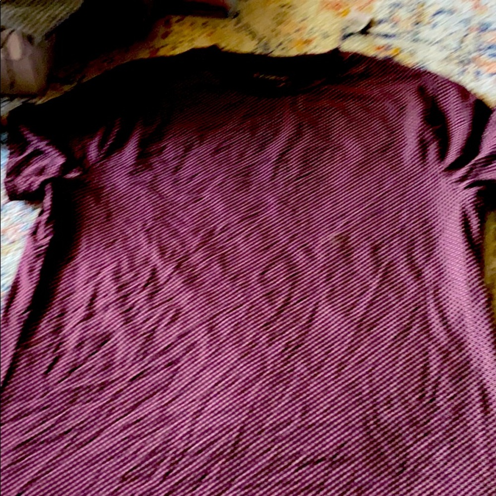 Express men’s brand new maroon shirt